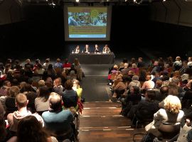 Drietalige auteurslezing met Husch Josten en Hugo Horiot (15.01.2019, Ludwigforum Aachen). Vertaling: Christiane Berton Heinen und Frans Bemelmans.