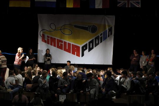 Lingua Podium